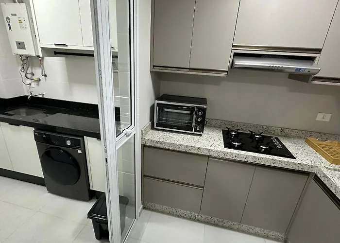 Grande Apartamento No Centro De Foz Do Iguacu