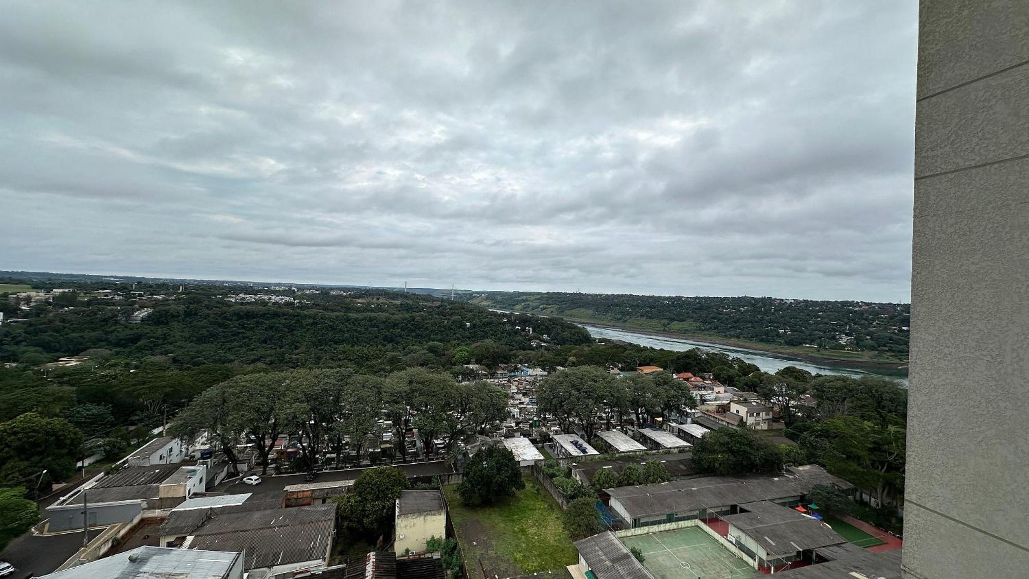 Apartment Grande No Centro De Foz do Iguacu