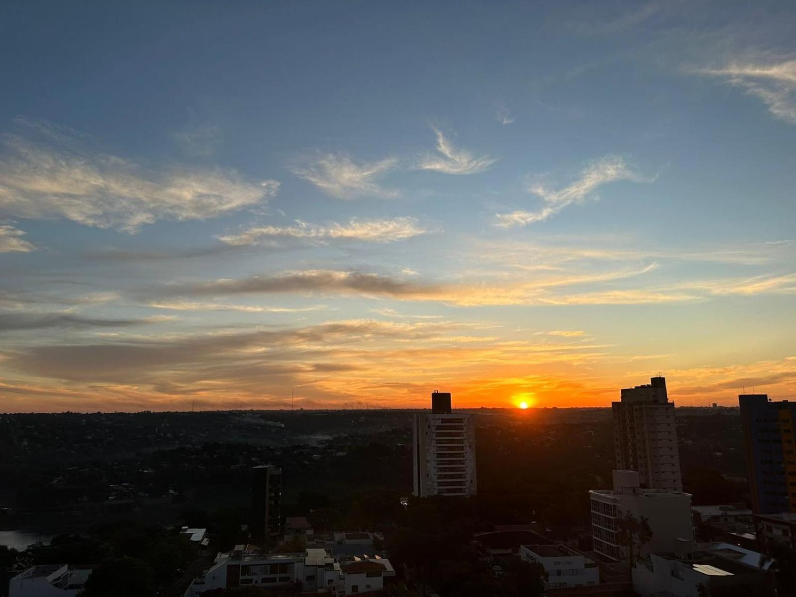 Apartment Grande No Centro De Foz do Iguacu